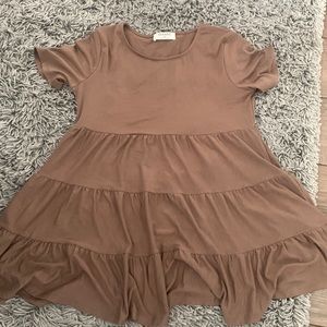 Zenana Shirt. Size small.